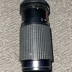Tokina RMC 80-200mm 1:4 Camera Lens